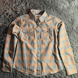 DIXXON Abilene Flannel Shirt in Gray and Tan